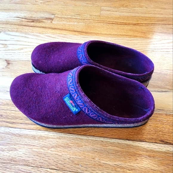 Stegmann Wine Wool Clogs Size 41 Earthy Crunchy Hippie - Picture 1 of 5